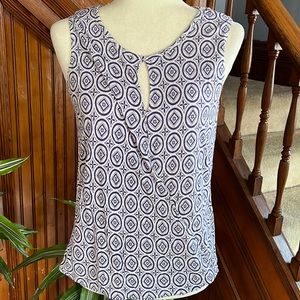 Cabi Sleeveless Pullover Sz M